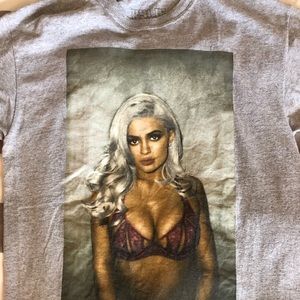 Kylie Graphic Tee